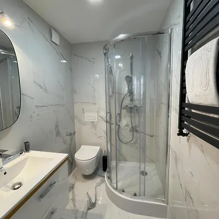 River House Apartmán