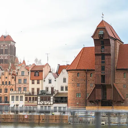 Apartment River House
